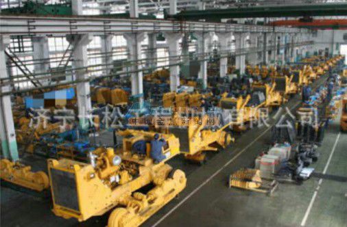 卡特山重三一柳工小松挖掘機維修 行走跑偏問題解析與濟寧長松的專業解決方案